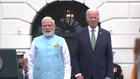 Joebiden and pm modi together sing Indian national song