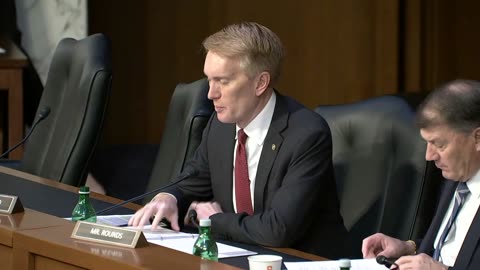Lankford Questions FBI Director on Leaked Memo Targeting Catholics