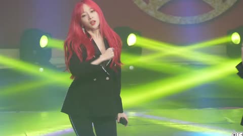 Red hair beautygirl wonderful dance