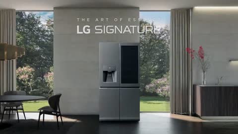 LG SIGNATURE REFRIGERATOR - Precise temperature control to keep freshness alive.