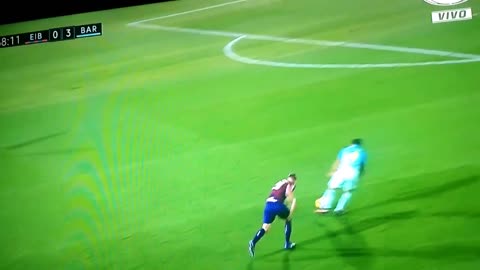 Luis Suarez spectacular goal vs Eibar