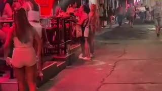 Nightlife in Pattaya Thailand with sexy women