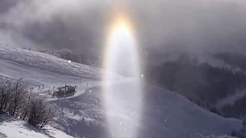 Video Showing the Optical Phenomenon Called Subsun