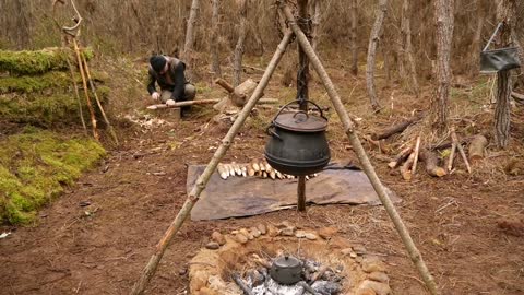 Survival Tricks Bushcraft 4 Outdoors living- A Crazy Fireplace For my House