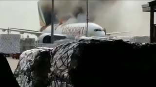 Incendio en avión chino