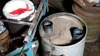 Pouring An Aluminum Soup Can Ingot