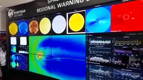 Dr Blade Nzimande visites the SANSA Space Weather Centre