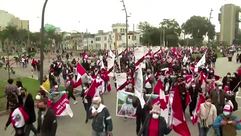 Peru's Fujimori leads protest to annul votes