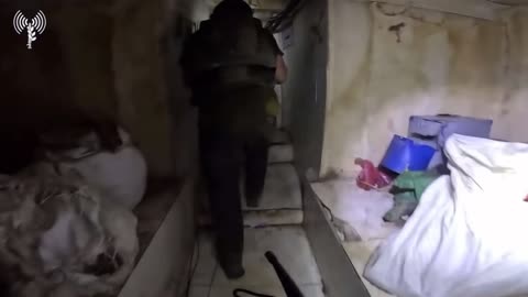 IDF Clears out Palestinian Hamas Terrorist ! 12/25/23