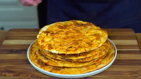 Kayseri Yaglamasi, Turkish Layered Flatbread Meat Pie