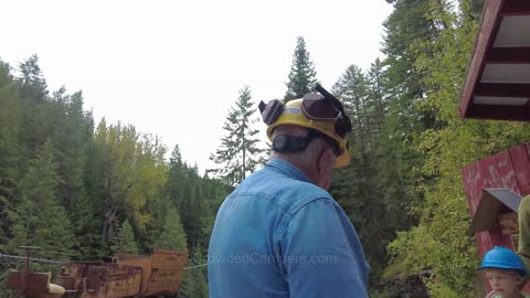 Deep, Dark Mine! - Exploring the Sierra Silver Mine in Wallace, Idaho ⛏️🌄