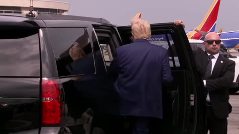 Trump arrives in DC for arraignment