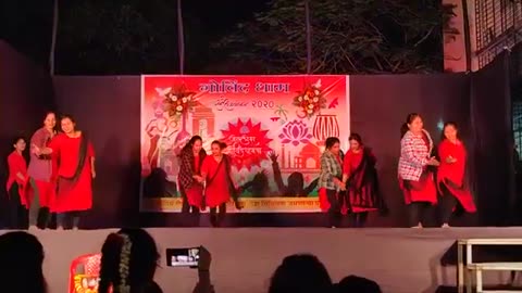 Romantic- Hindi- Song- Group- Dance- Performance