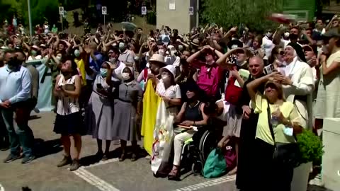 Pope leads Angelus prayer from Gemelli hospital