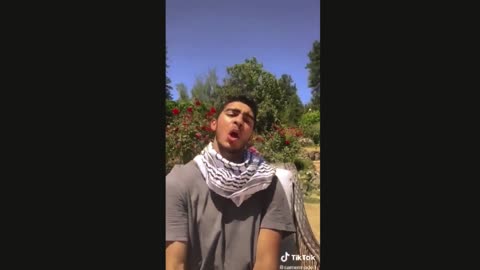 Amazing young talent singing ( free palestine 🇵🇸🇵🇸🇵🇸)