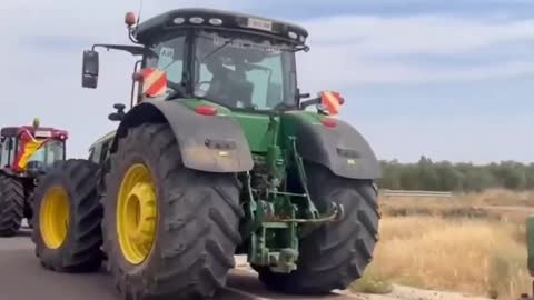 Spanish farmers join the worldwide farmers protests thats ignored by msm. *See Description*