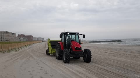 How beach sand is cleaned