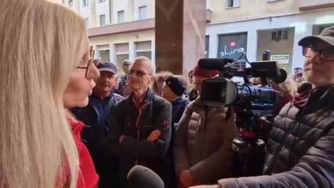 Avv. Renate Holzeisen: SIAMO AD UN PASSO DAL CROLLO DEL CASTELLO DI MENZOGNE