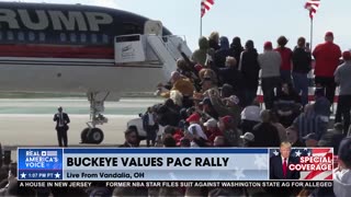 PRESIDENT TRUMP ARRIVES AT BUCKEYE VALUES PAC RALLY!!