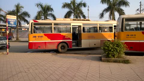 Parking the bus at the bus stop looks like train.