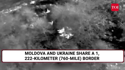 Putin's War Spooks Zelensky's Men; Ukraine Guard Shoots 'Army Dodger' At Moldova Border.mp4