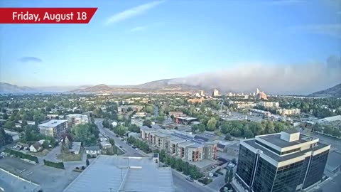 Time lapse shows progress of wildfire threatening Kelowna,.B.C