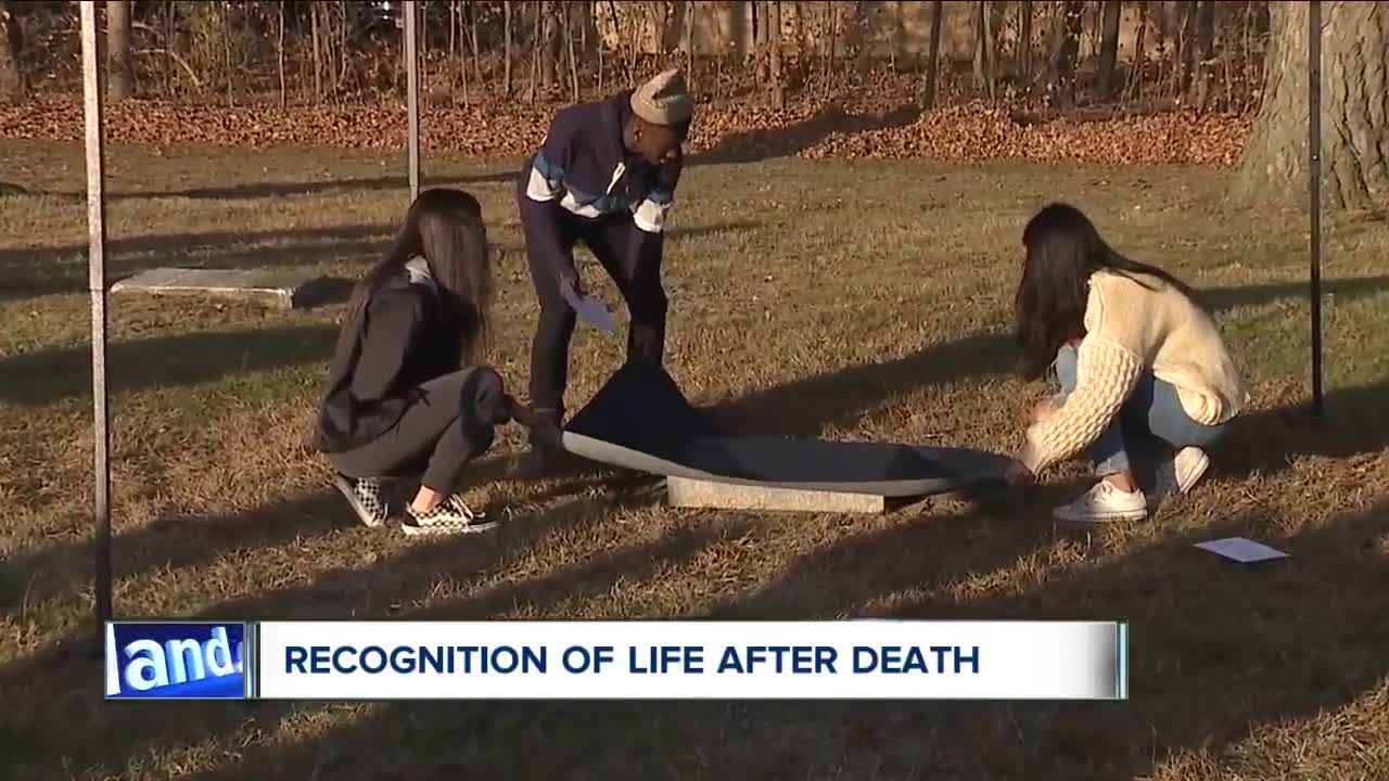 Forgotten for decades, students discover and mark the graves of some of Ohio’s first black settlers