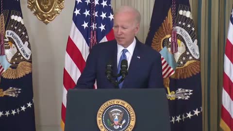 Biden FAILS Abysmally While Trying To Give Condolences To Grieving Family