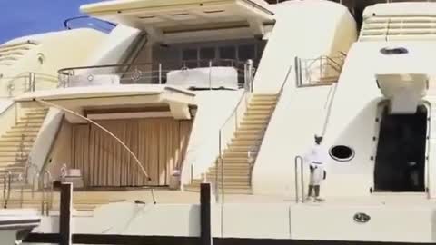 #shorts Look at the $400M Super Yacht ‘DILBAR’