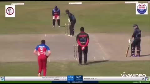 Aditya Sen (UF) Terrific Swing Bowling !