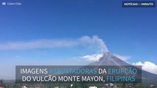 Enorme erupção de vulcão é filmada nas Filipinas