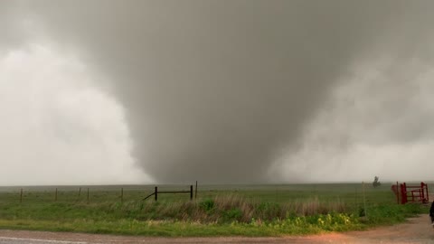 Texas Tornado Moving In Fast