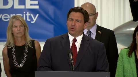 DeSantis on CA Gov: 'Hair gel impairing brain function'