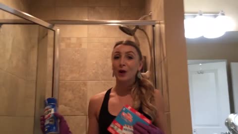 Shower Cleaning Tip Hack!