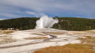 Old Faithful - Yellowstone National Park