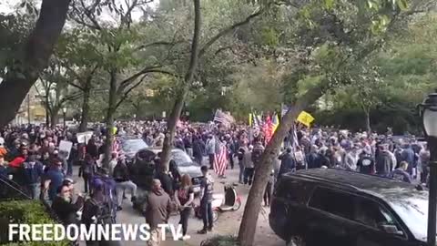 NYC, Happening Now: Large group of firefighters, EMS and Sanitation Department 29/10/21