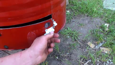 DIY : A cool idea from a car oil barrel! I wish I knew about this before!