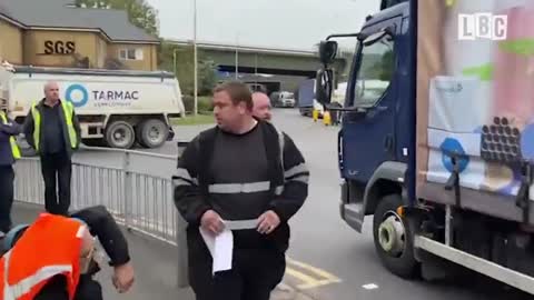 Justice! Drivers Get Out and Drag Environmental Protestors Away