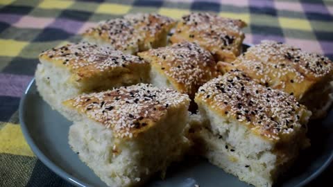 ÇÖREK ♥ Mayalı Tepsi Çöreği- Puf Puf Tepsi Çöreği