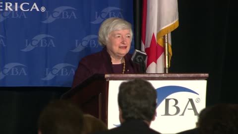 Janet Yellen told bank CEOs more mergers may be necessary, sources say