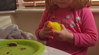Little Girls Finds Out She Doesn't Like Lemon Juice