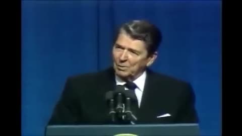 Ronald Reagan - Joke About Democrats