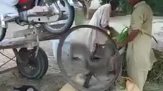 Pakistani engineer Change grass cutting machine from manual to automatic through Bike