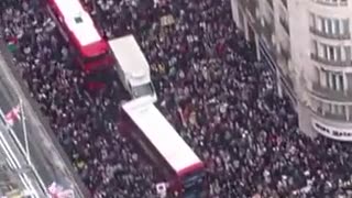 Around 100 000 people have taken to the streets in London today for an anti-Israel protest