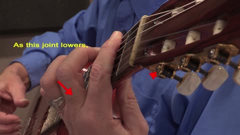 Tech Tip Relaxed Left-Hand Video #13: On Bar Chords, Keep the Rear Joint Raised Up