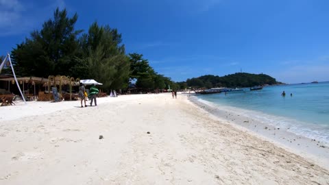 Relaxing walk in tropical beach, Thailand【4K】