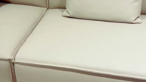 Effortless Elegance: Discover our Italian Minimalist Leather Sofa!