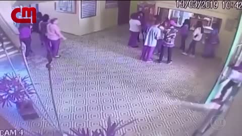 Vídeo mostra a terrível sequência do ataque em escola de São Paulo