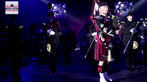 ABSOLUTELY BEAUTIFUL RENDITION OF AMAZING GRACE WITH MORE THAN 200 BAGPIPES LIVE IN BERLIN