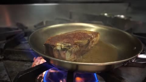 10 Tips in Cooking a Pefect Steak